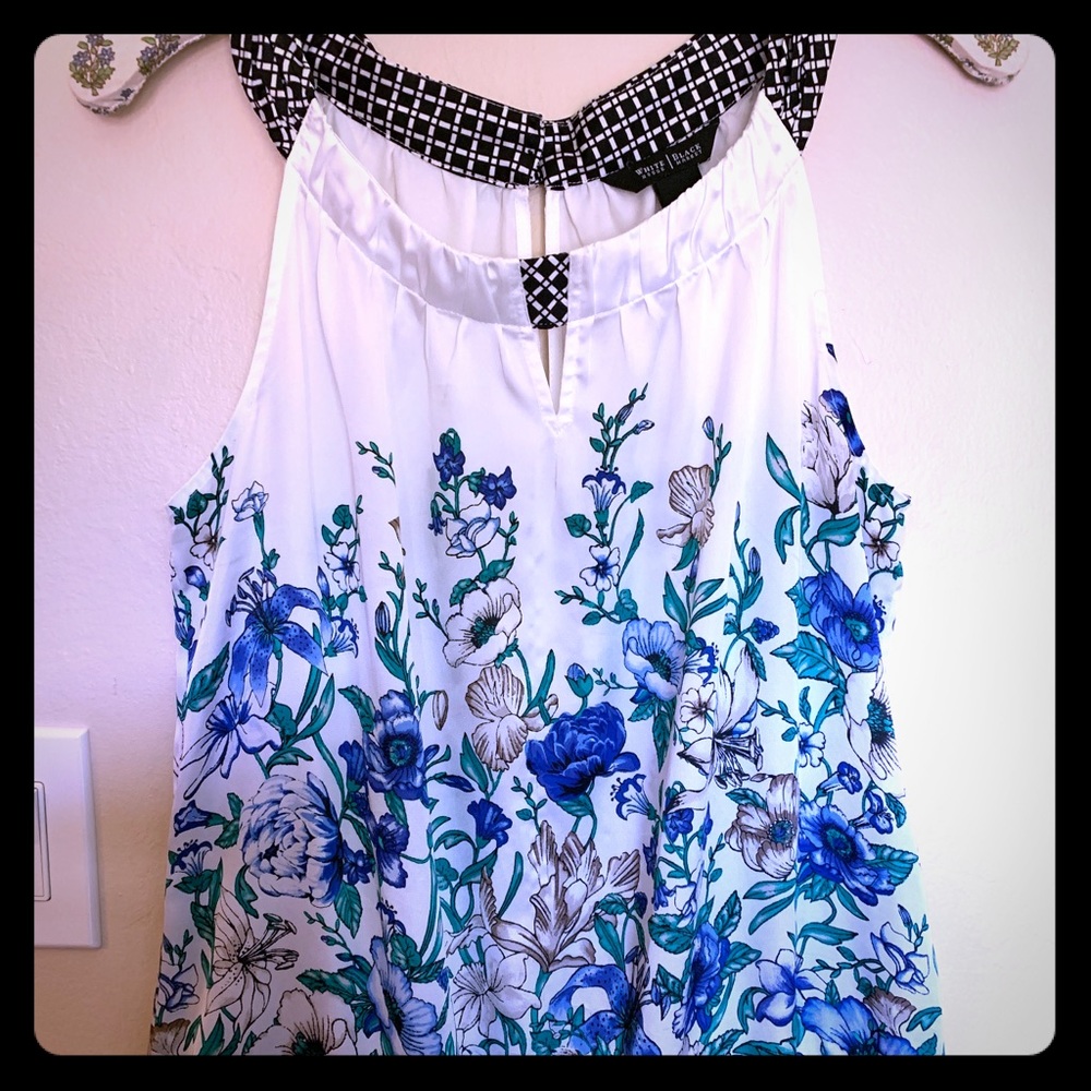 Whit House Black Market floral tank